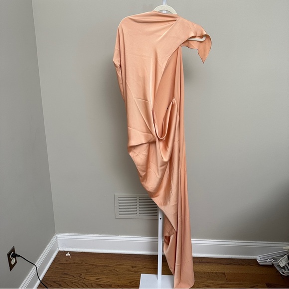 SIRAPOP Sophia Satin Dress in Blush NWT SIZE S - Picture 6 of 8